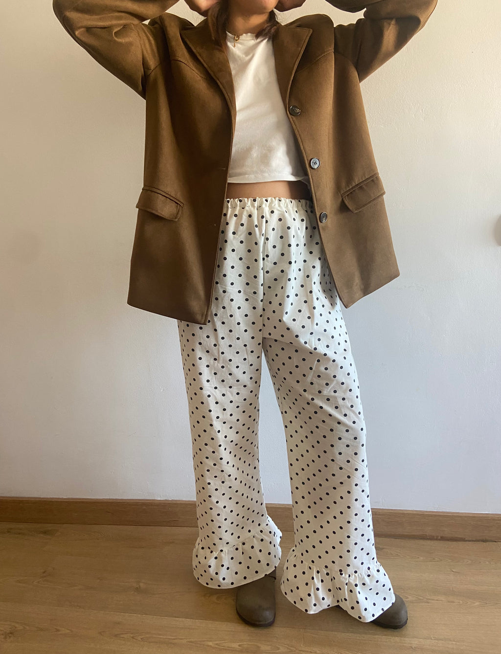 Pantalón Polkadots con volantes