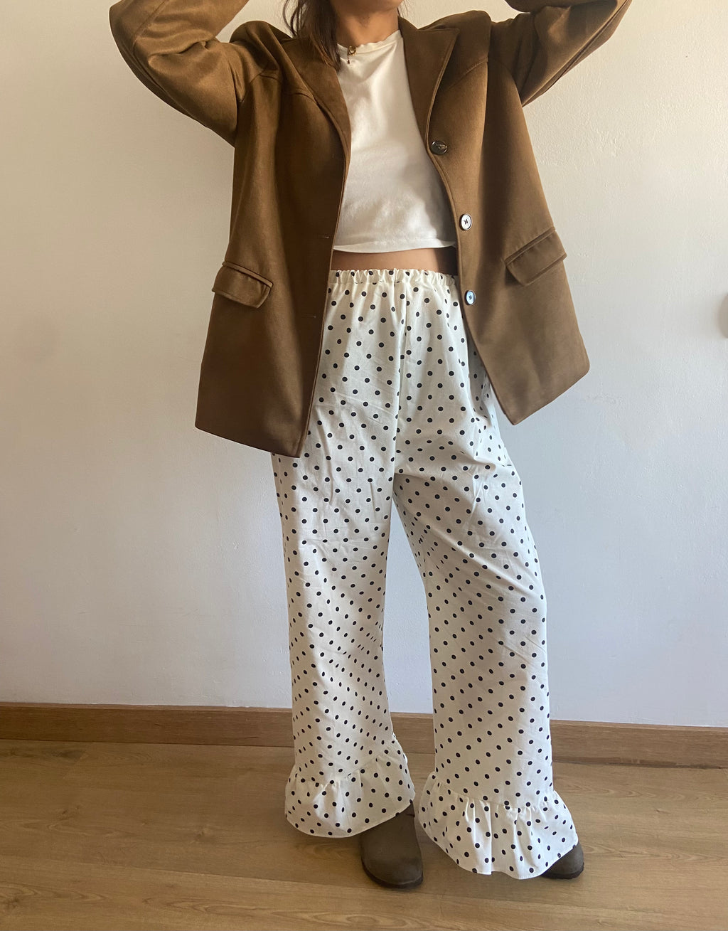 Pantalón Polkadots con volantes