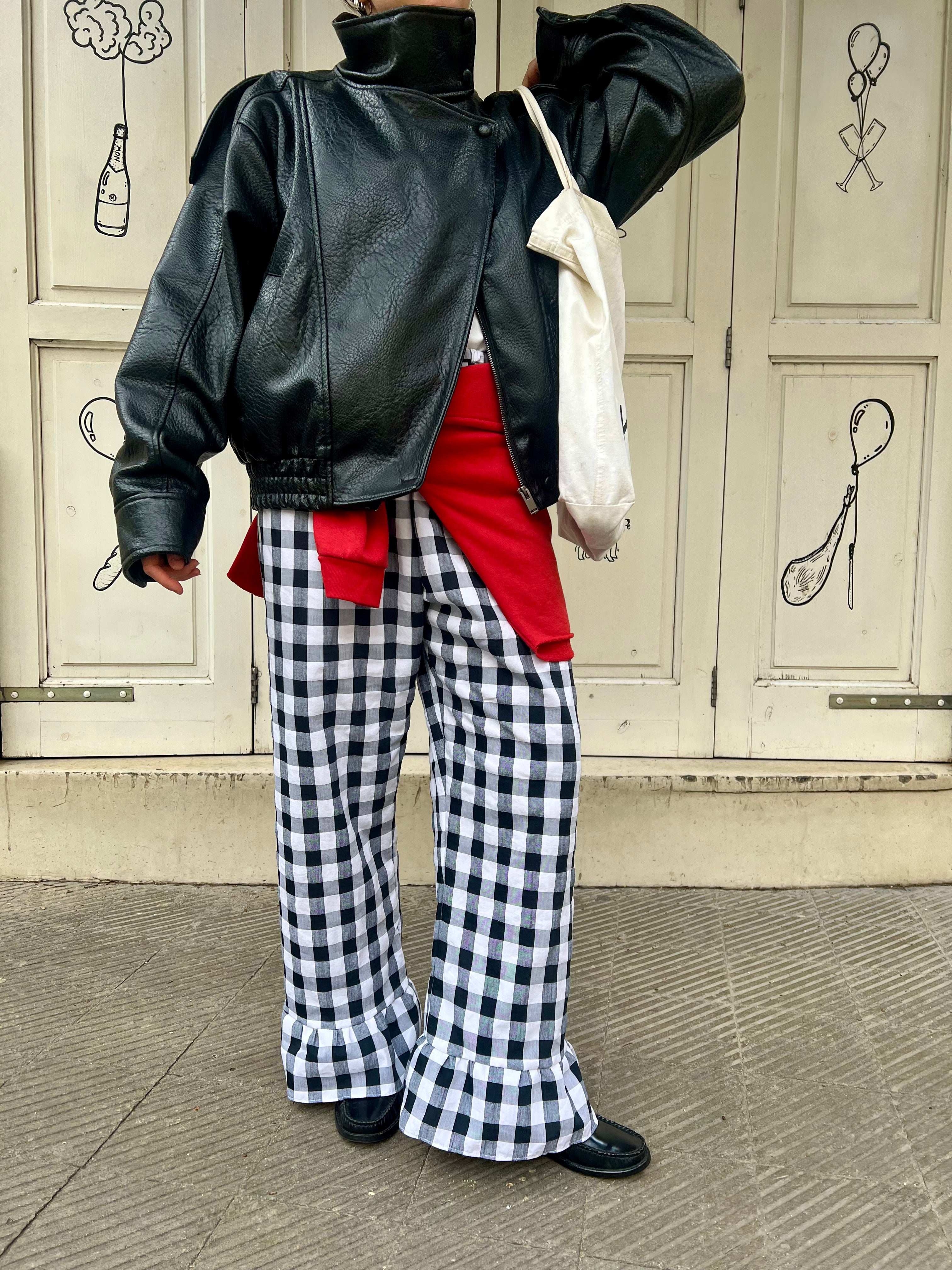 Pantalón Cuadros Grandes con volantes Negro