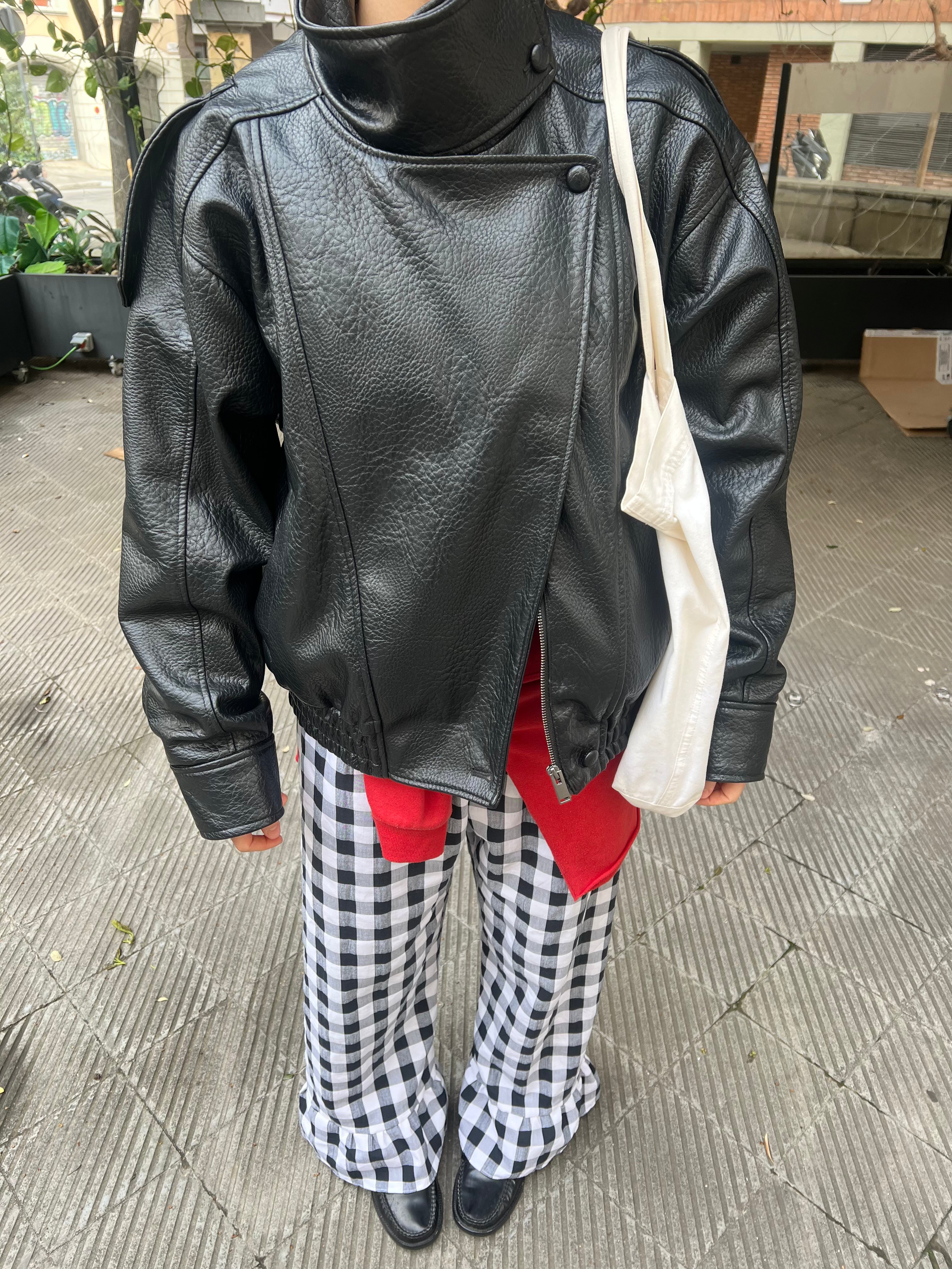 Pantalón Cuadros Grandes con volantes Negro